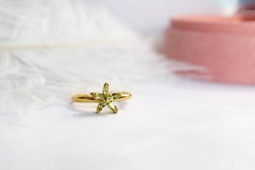 Real poridot 寶石戒指，花卉設計，925銀