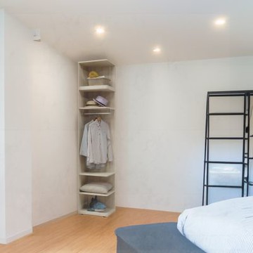 文創集 利奇1.5尺開放式加高側邊衣櫃-46x46x236cm免組