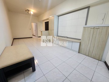 健保局旁兩房車(科學家)｜桃園市中壢區仁福四街