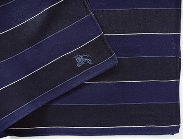 Burberry 復古手帕 - 深藍色口袋巾 19 x 18.5 英吋