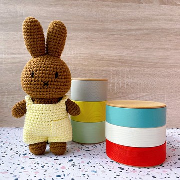 荷蘭 Just Dutch | Melanie 編織娃娃和她的淺黃吊帶褲