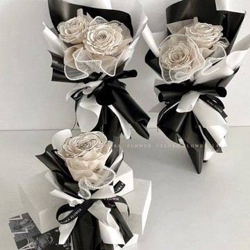 情人節花束【Flora Flower】韓系小香風花束  永生花 乾燥花 生日 情人節 禮物