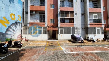 專任新竹【中華大學】一樓平台三套房｜新竹市香山區柯湳一街