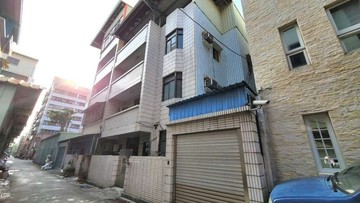 鄭建豐-佛公國小11米大面寬6房車庫透天｜高雄市前鎮區佛公路