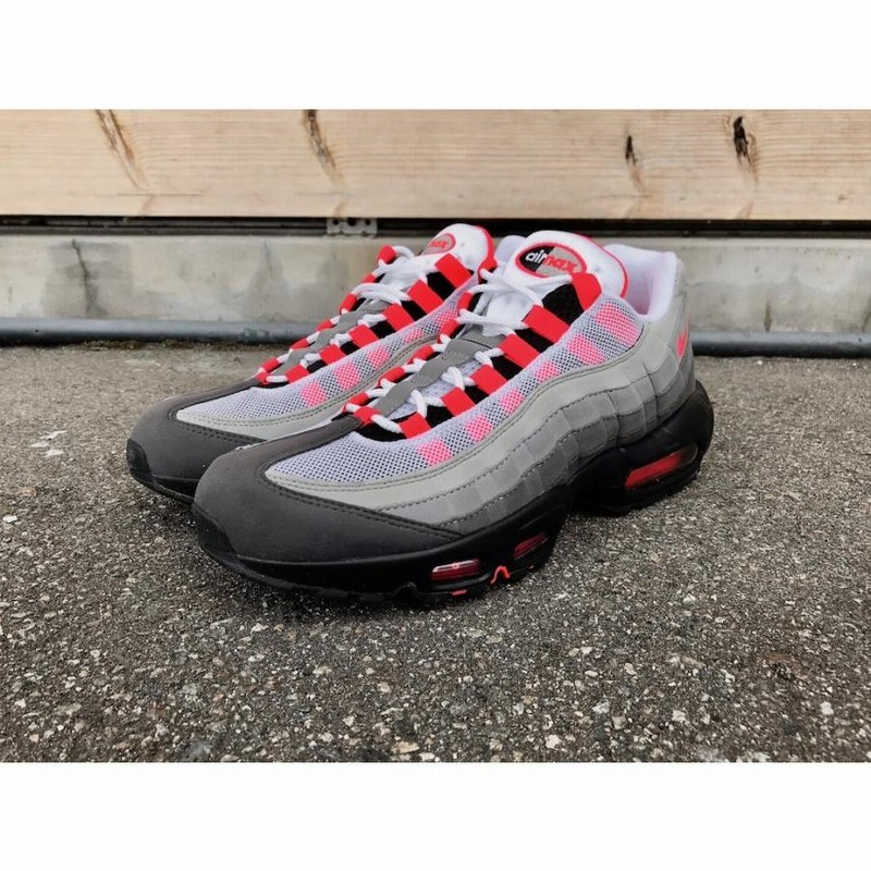 Air max 95 white shop  and  solar red