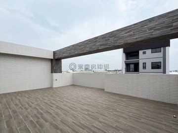 佳里國小旁電梯華廈3房平車｜台南市佳里區光明街