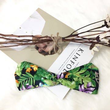 熱帶雨林 / 鸚鵡 葉子 綠 黑 / 寬版 鬆緊手工髮帶