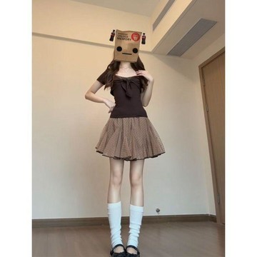 【WYZ】復古咖色設計感蕾絲細肩帶上衣兩件式波點裙子甜辣風氣質穿搭套裝
