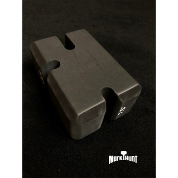 臥推磚 Bench Brick 行程分段訓練 輔助訓練 臥推漸進式 大重量負荷 最大PR 大力士 健力 重訓 健身房