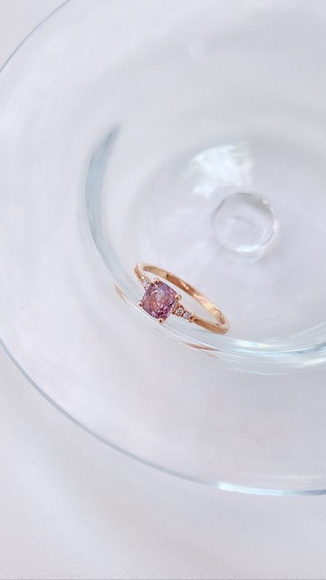 18K 甜蜜良辰尖晶鑽石戒指 / 輕珠寶 / 情人禮物