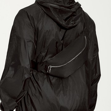 包包 斜背包 胸包 攜便包 尼龍胸包 尼龍斜背包 個性包包 男包包 黑色尼龍包 休閒腰包 運動胸包 小包包 禮物 311