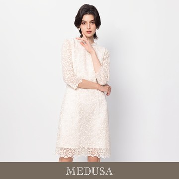 現貨【MEDUSA 曼度莎】金色描邊米白蕾絲小禮服（M-XL）｜禮服洋裝 媽媽禮服 媽媽洋裝