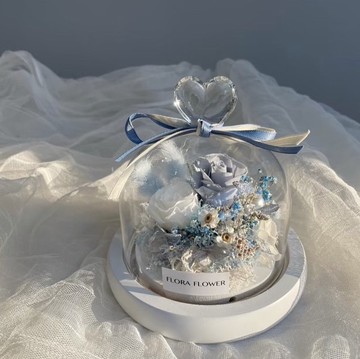 Flora Flower永生花愛心玻璃罩夜燈-藍白色