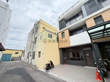 秀水近市區全新未住雙套房雙車別墅..｜彰化縣秀水鄉民意街