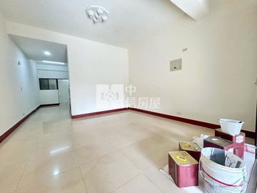 長億8米活路孝親透天｜台中市太平區長億四街