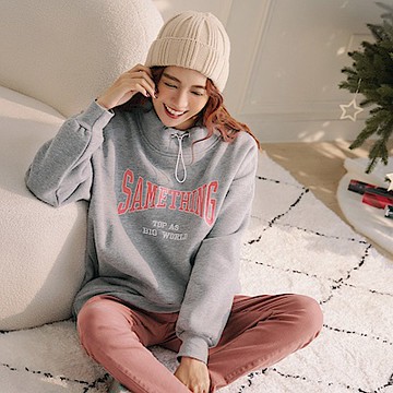 保暖內刷毛縮口高領刺繡大學T-OB大尺碼