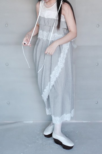 棉和紙抓皺蕾絲圍裹裙