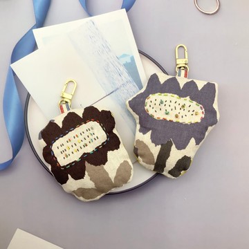 花朵—吊飾/鑰匙圈。