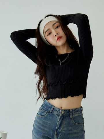 雙層捲邊下襬坑條上衣