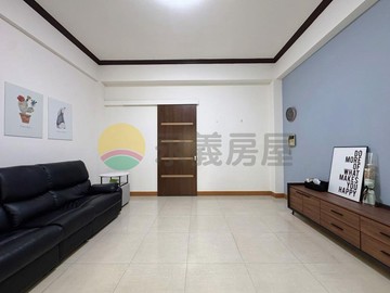 近德民商圈｜社區邊間車墅｜衛浴皆開窗｜高雄市楠梓區高昌街