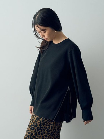 側拉鍊細褶拼接針織圓領上衣(7C43L2C0300) - YECCA VECCA