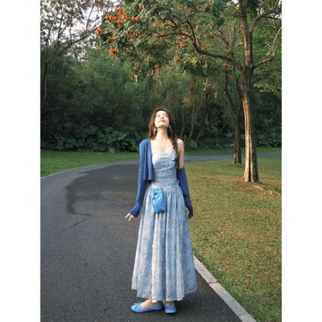 秋季穿搭一整套韓系風格溫柔風防曬針織開衫上衣吊帶連衣裙兩件套