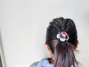 花卉平靜多彩混合海軍藍 / 灰 / 桃花立方毛橡膠胸花也 FCH-HNP