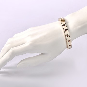 TORY BURCH KIRA  Kira 雙T LOGO 滿版草莓圖案琺瑯手環(M號)-米白色