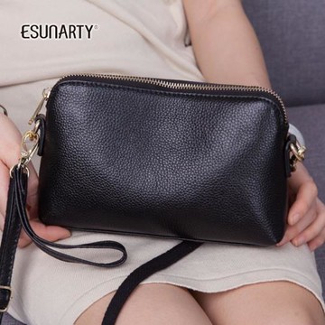 手抓包女2024新款時尚真皮韓版潮百搭個性單肩小挎包女迷你手拿包