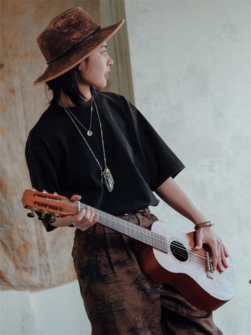 鹽黑色 復古做舊廓形工裝T恤 寬鬆中性上衣