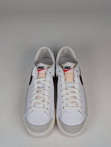 微瑕疵-雙腳鞋內襯髒汙 DJ0292-101/8.5 NIKE BLAZER LOW 奶油白 黑白 經典 厚底 增高 女鞋