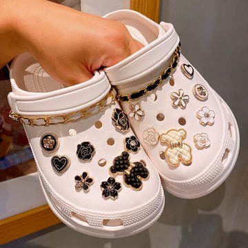 洞洞鞋扣系列 鋁鍊皮革小熊18入