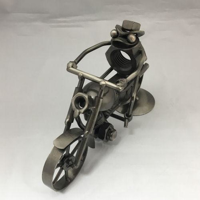 メタルクラフト バイク かえる ジャンクアート 金属アート 鉄 bike カエル ボルト ナット インテリア雑貨 置物 おみやげ ギフト |  LINEショッピング