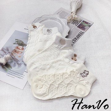 【HanVo】精緻春天小刺繡立體花紋短襪 韓系簡約百搭舒適棉質襪 韓國潮流時尚休閒襪 女生配件 A12-6113
