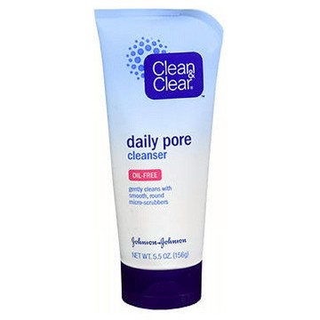 Clean & Clear OilFree Daily Pore Cleanser 5.5 oz by Johnson & Johnson