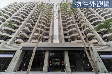 楠梓高大｜微美居全新兩房平移車位(可停休旅｜高雄市楠梓區大學十九街