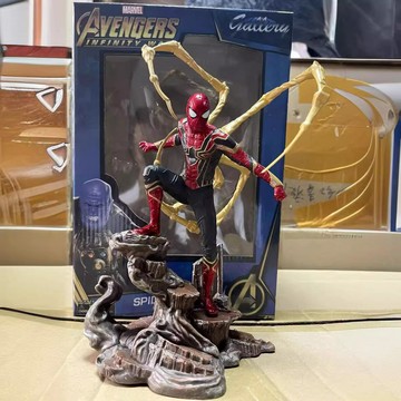 復仇者聯盟 無限戰爭 鋼鐵蜘蛛俠 場景 爪子可動