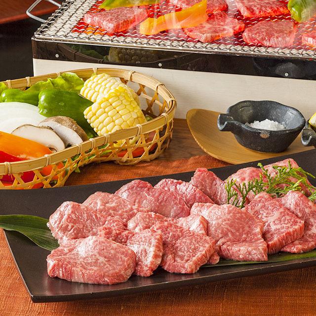 飛騨牛 焼肉 霜降り赤身 2,000g 2kg 10〜14人前 肉 牛肉 ギフト 特上 和牛 国産 食べ比べセット トモサンカク みすじ 三角バラ イチボ ランポ