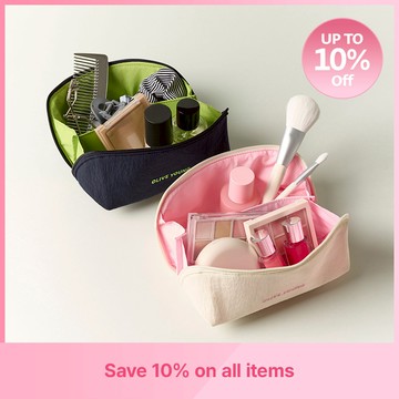 OLIVEYOUNG Daily Beauty Organizer (Navy/Ivory)