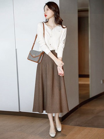 年法式新款長裙氣質高級感別致赫本風連衣裙子兩件套裝女秋冬