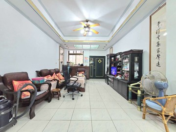 信義區漂亮一樓前庭後院門口可停車｜台北市信義區吳興街