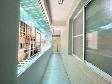 三多商圈|前後陽台|全新裝潢|1F公寓稀有釋出｜高雄市苓雅區和平一路