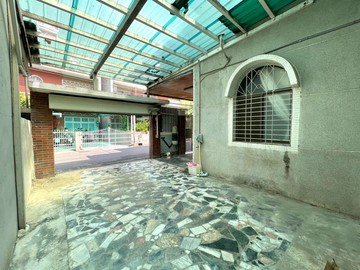 橋頭區隆豐商圈大面寬車庫透天｜高雄市橋頭區南溝路義成巷