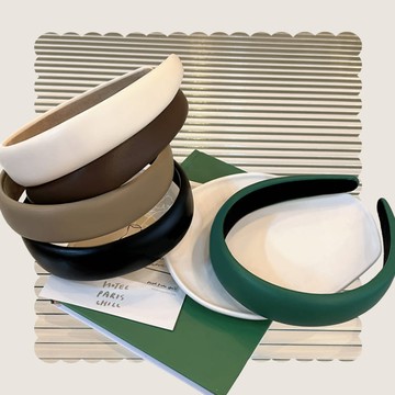 現貨出清-秋冬仿皮單色寬版髮箍 髮圈 髮飾 洗臉髮箍 造型髮箍 粗髮箍 寬髮箍 海綿氣墊髮箍 復古髮箍 Unicorn