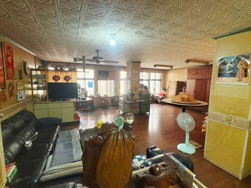 A22老街溪中壢市區中山路巷內雙面寬透店｜桃園市中壢區中山路