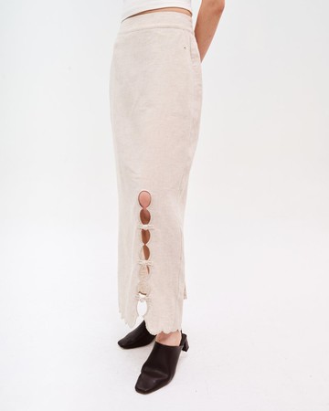 女士：月餅鉛筆裙 (蓮子)