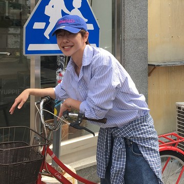 正韓細緻條紋鉚釘口袋寬短長袖襯衫 3色 YUPPIE 現貨優惠商品