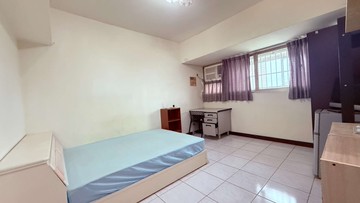 在興大門口，留一盞燈｜台中市南區仁義街