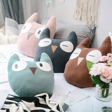 ins風卡通貓頭鷹抱枕兒童房全棉針織靠枕客廳沙發靠墊車用靠墊