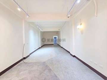 豐原中正路廟東傳家金透店‖太平洋百貨旁｜台中市豐原區中正路